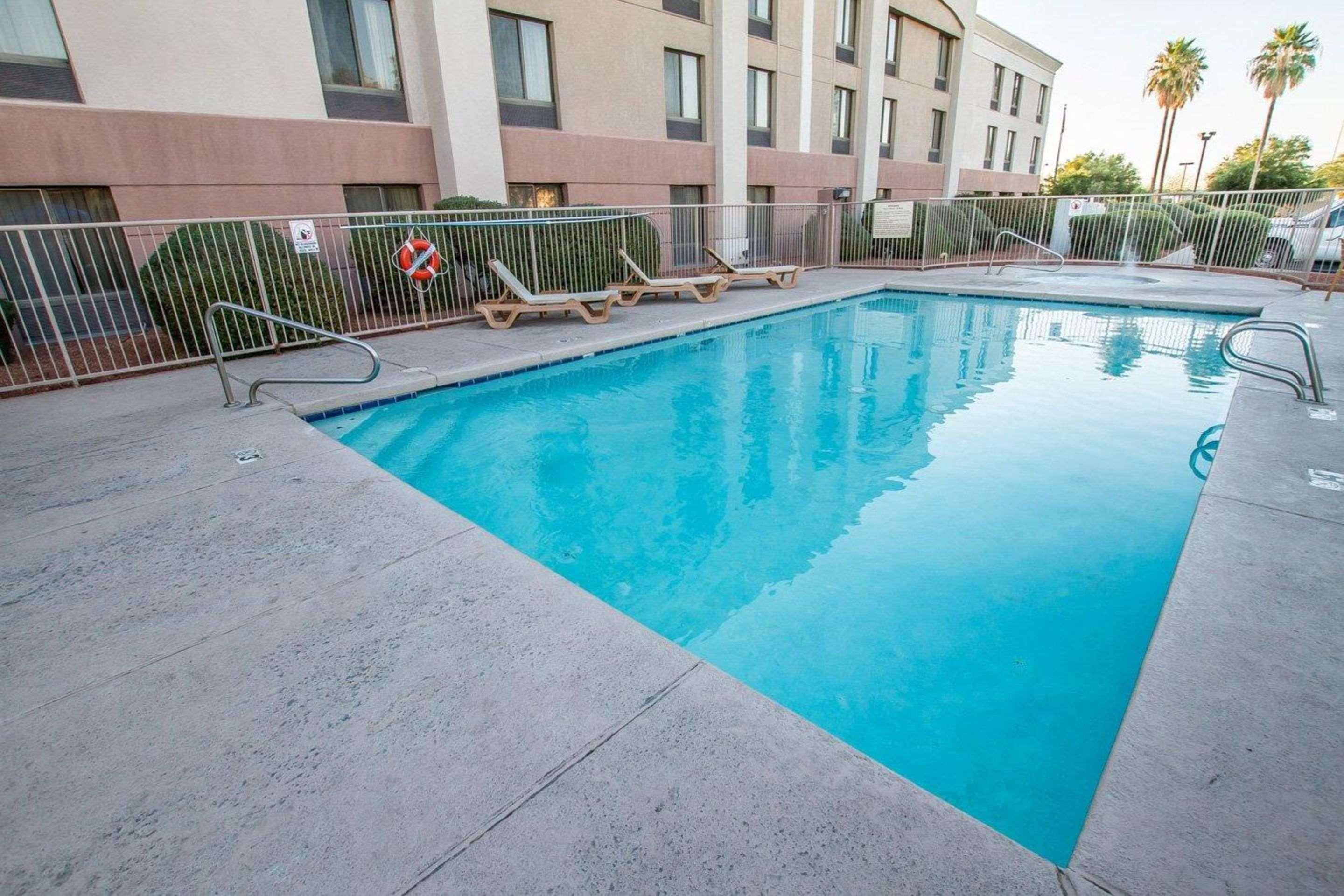 Comfort Inn I-10 West At 51St Ave Phoenix Exterior foto